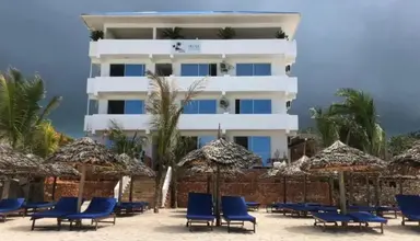 Sun Sea Bar
