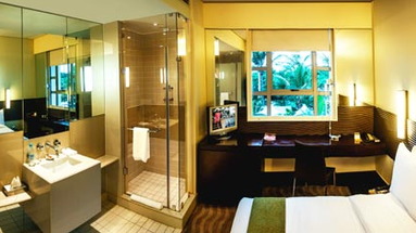 Suncoast Hotel & Towers