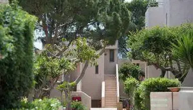 Sundance Apartments & Suites
