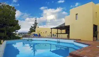 Sundance Apartments & Suites