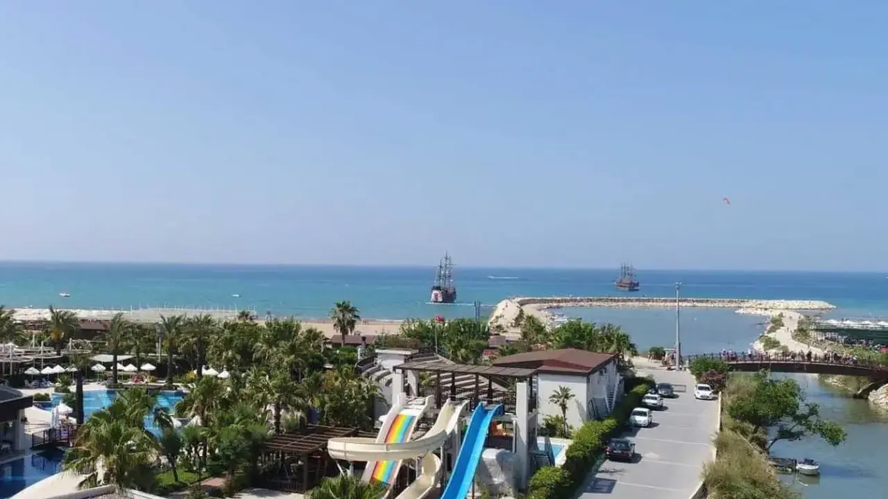 Sunis Evren Beach Resort & Spa