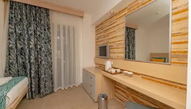 Sunis Kumkoy Beach Resort & Spa