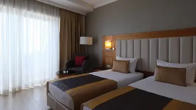 Sunland Resort