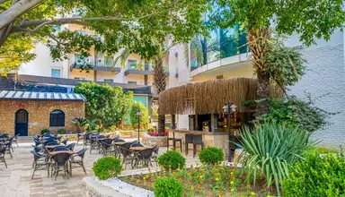 Sunland Resort