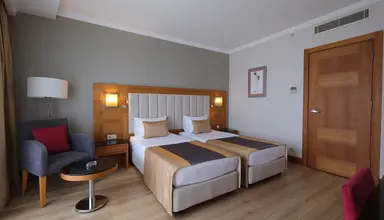 Sunland Resort