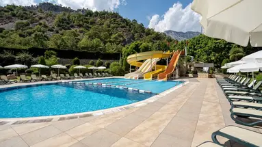 Sunland Resort