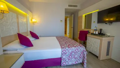 Sunmelia Beach Resort & Spa