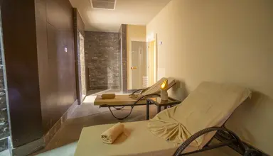 Sunmelia Beach Resort & Spa