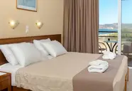 Sunny Bay
