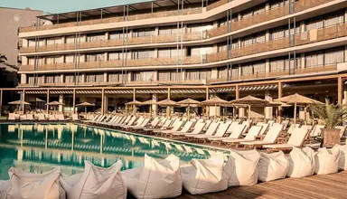 Sunny Beach Club