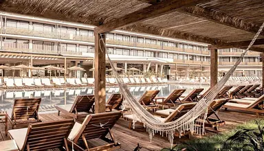 Sunny Beach Club