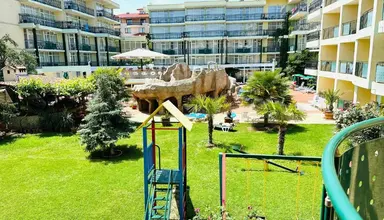 Sunny Day Club