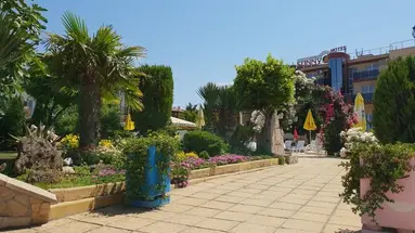 Sunny (Sozopol)