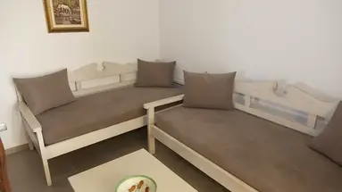 Sunny Suites
