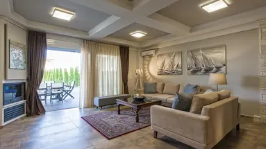 Sunny Villas