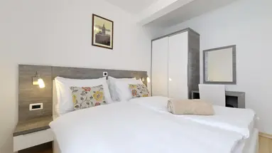 Sunnyside Apartments