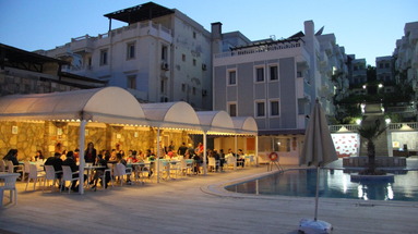 Sunpoint Suites