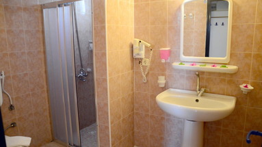 Sunpoint Suites