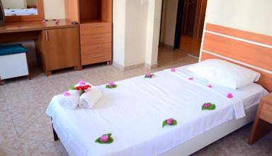 Sunpoint Suites