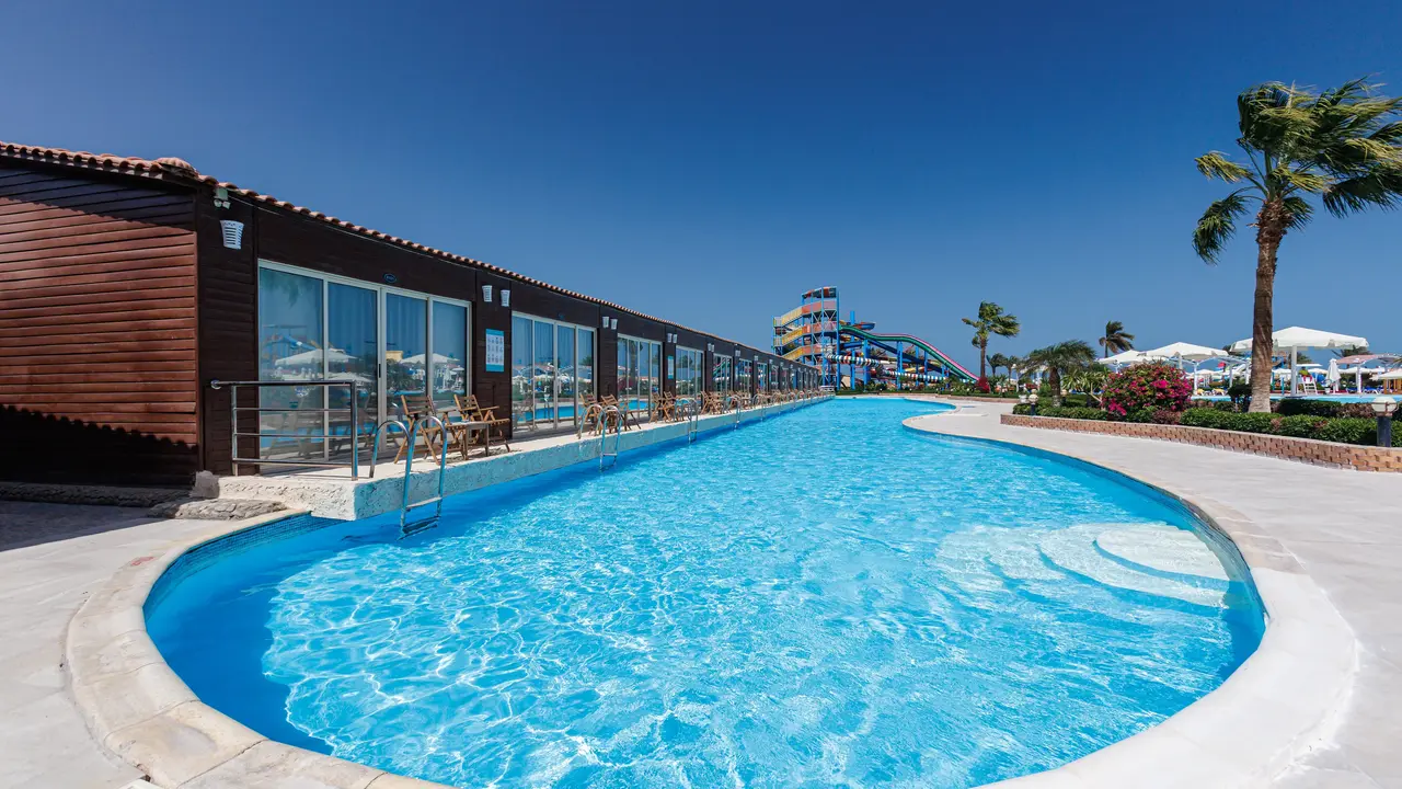 Sunrise Alora Aqua Park Resort