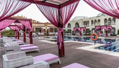 Sunrise Arabian Beach Resort