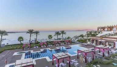 Sunrise Arabian Beach Resort