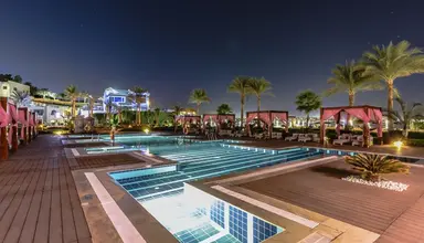 Sunrise Arabian Beach Resort
