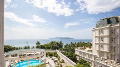 Sunrise Beach Resort