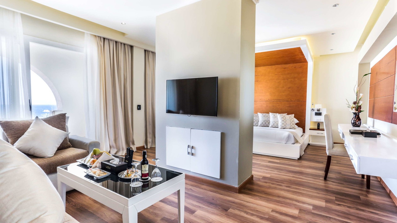 Sunrise Grand Select Montemare