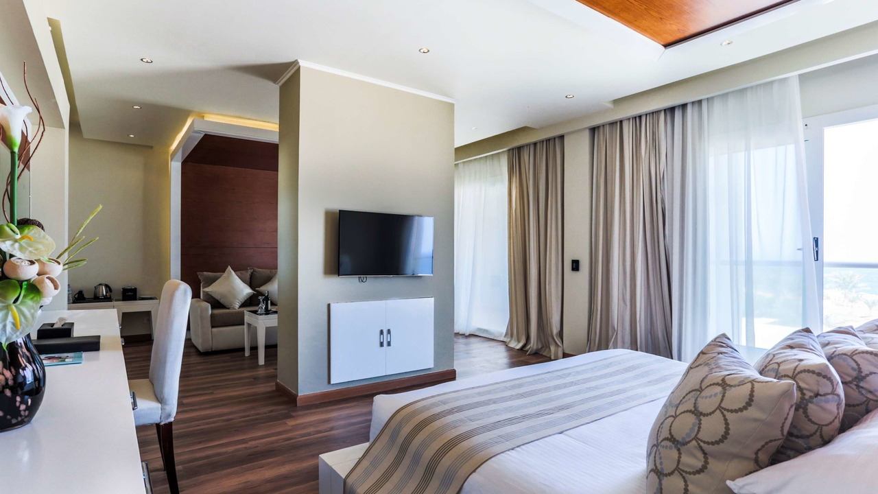 Sunrise Grand Select Montemare