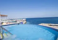 Sunrise Holidays Resort