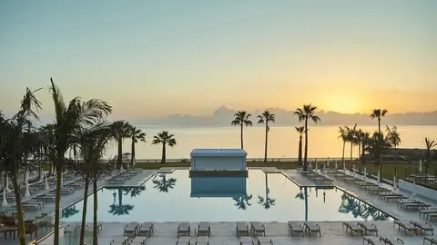 Hotel Sunrise Jade