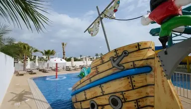 Sunrise Oasis Hotel & Waterpark