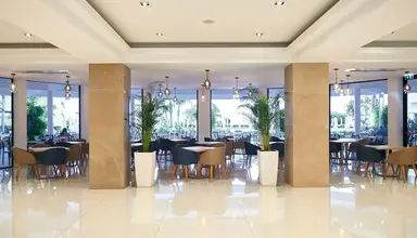 Sunrise Oasis Hotel & Waterpark