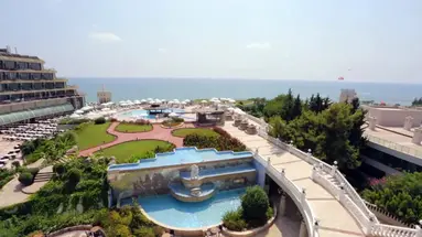 Sunrise Queen Luxury Resort & SPA 