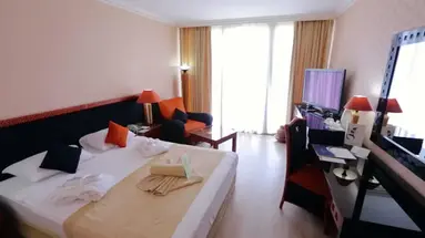 Sunrise Queen Luxury Resort & SPA 