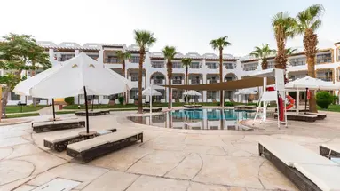 Sunrise Remal Resort