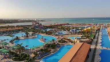 Sunrise Solara Aqua Park Resort