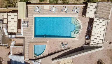 Sunrise Suites