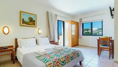 Sunrise Suites