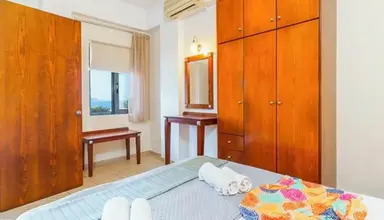 Sunrise Suites