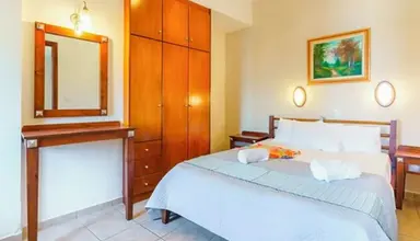 Sunrise Suites