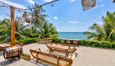 Sunset Beach Resort & Spa (Phu Quoc)