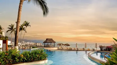 Sunset Plaza (Puerto Vallarte)