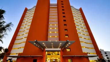 Sunset Plaza (Puerto Vallarte)