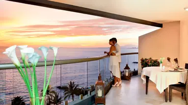 Sunset Plaza (Puerto Vallarte)