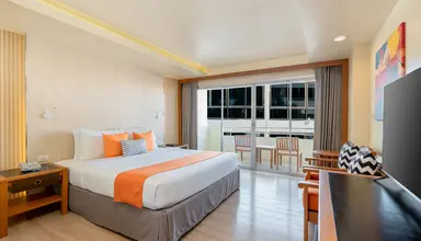 Sunshine Hotel & Residences