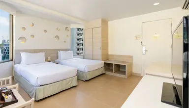 Sunshine Hotel & Residences