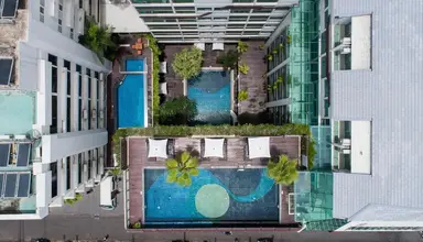 Sunshine Hotel & Residences