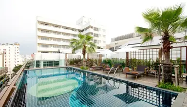 Sunshine Hotel & Residences